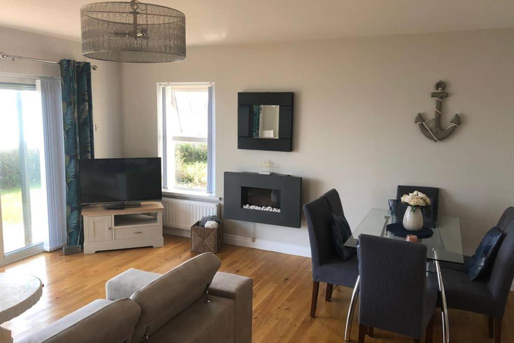 Oyster Bay Holiday Apartment Dundrum Bagian luar foto